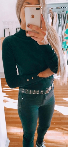 polera básica boton