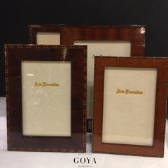 Portaretratos Arte Fiorentino Madera Lustrada 10x15 - Goya Regalos | Shop Online 