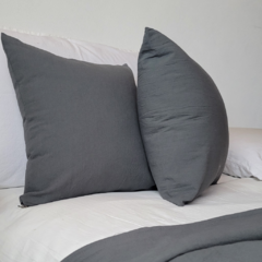ALMOHADÓN GRIS 40/40