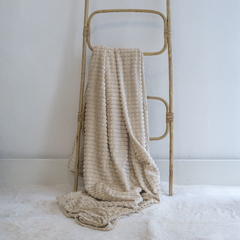 FRAZADA CUADROS BEIGE
